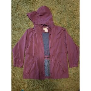 LL Bean Vintage Purple Hooded Rain Jacket Womens Small Petite Windbreaker Parka